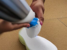 Jak wyczyścić buty z soli
